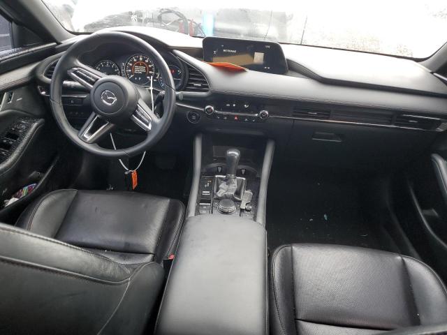  MAZDA 3 2021 Белы