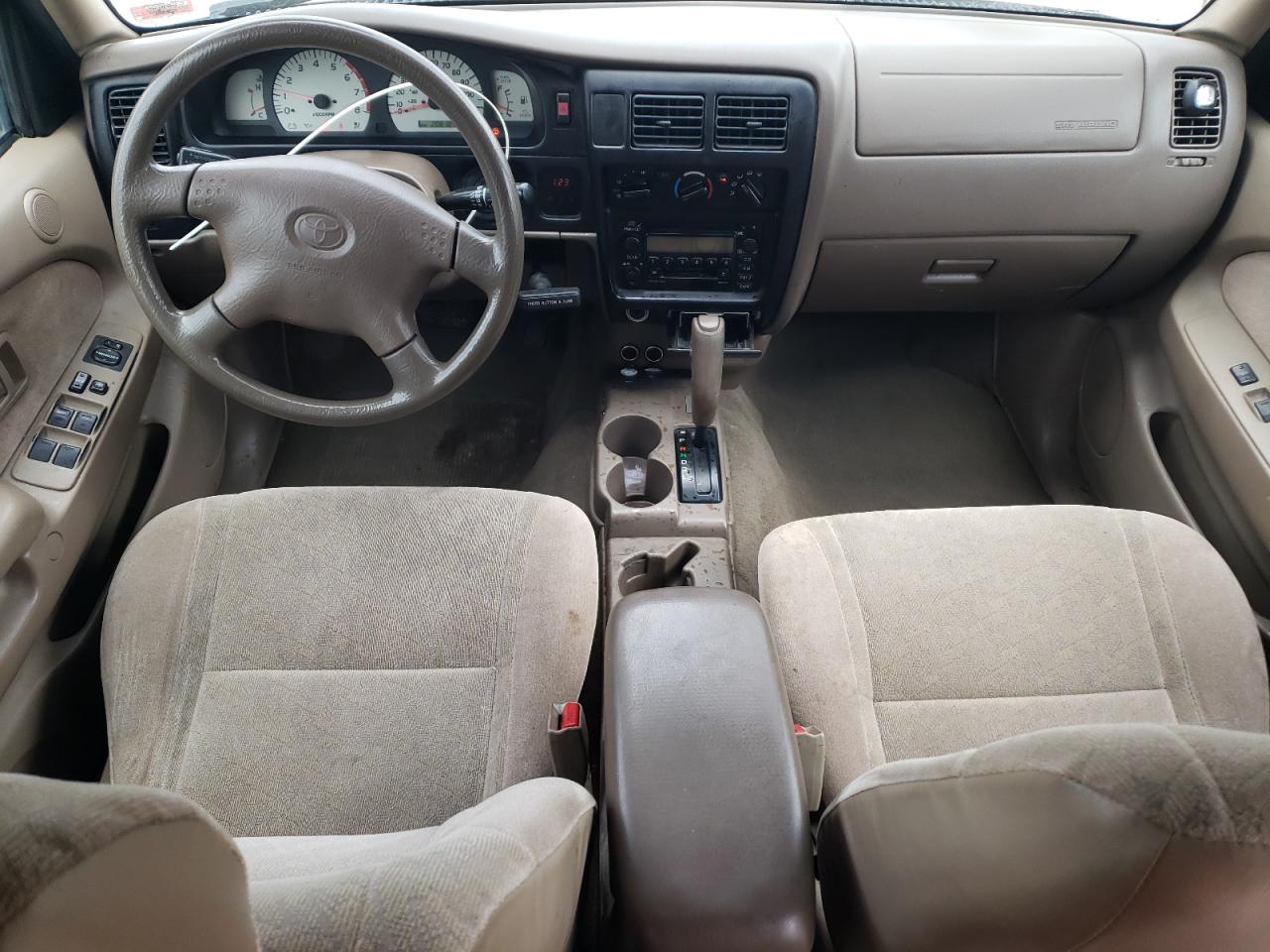 2002 Toyota Tacoma - Image 8