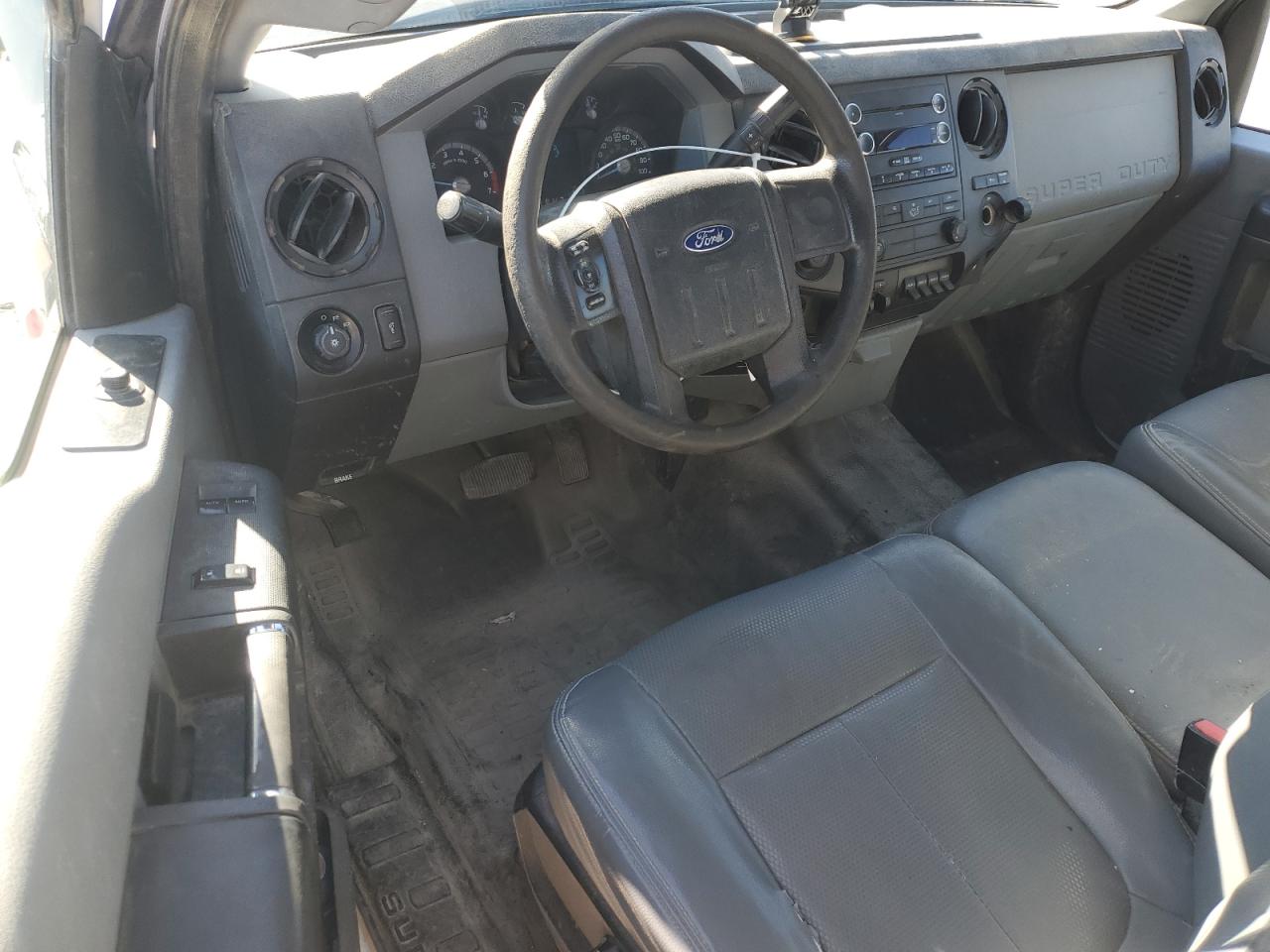 2013 Ford F250 - Image 8