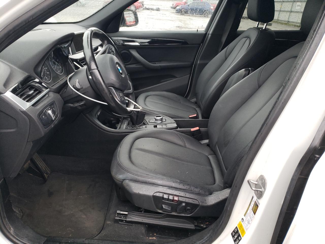 2017 BMW X1 - Image 7