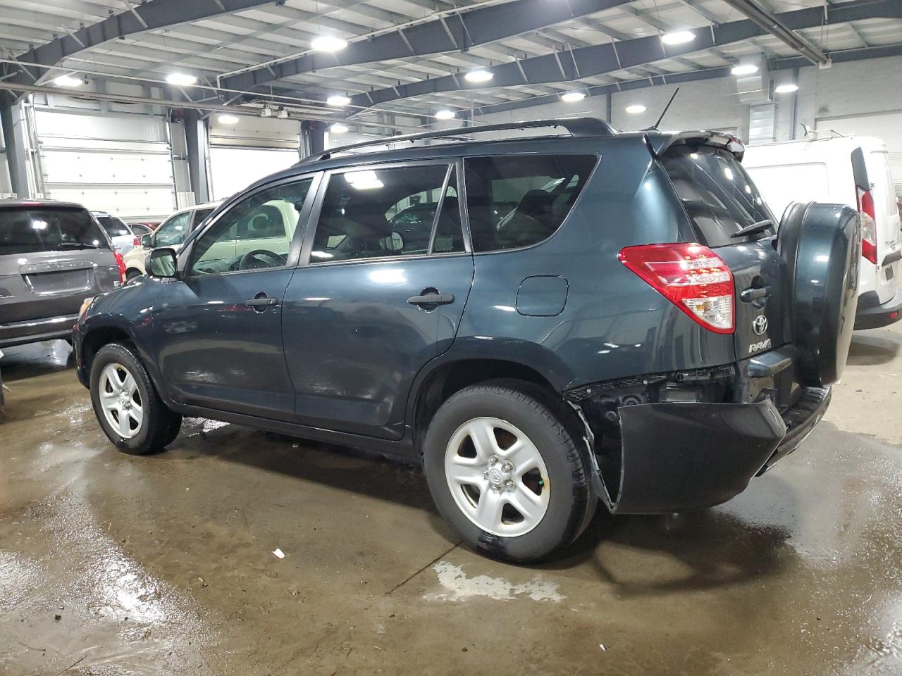 2012 Toyota RAV 4 - Image 2