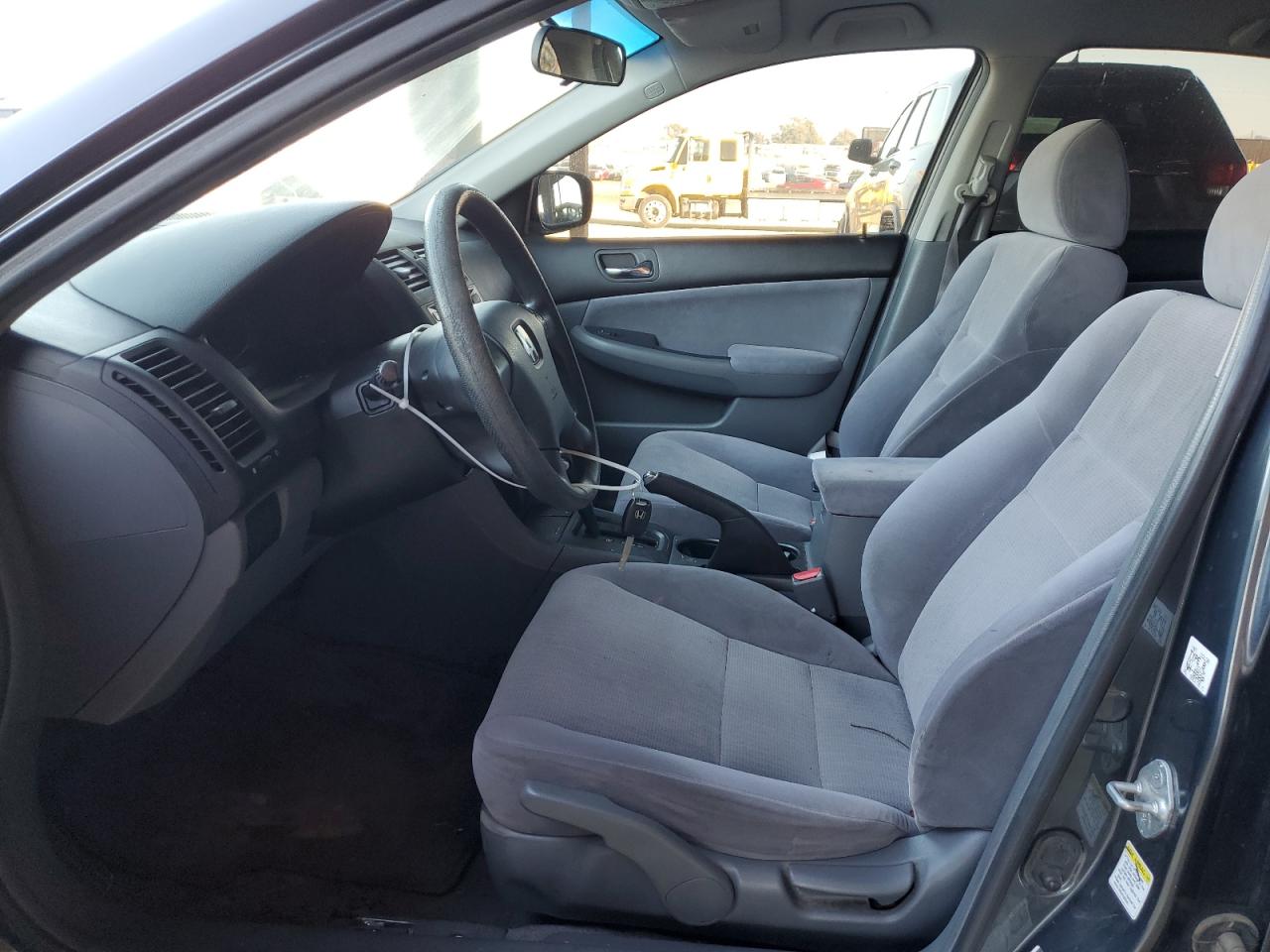 2005 Honda Accord - Image 7