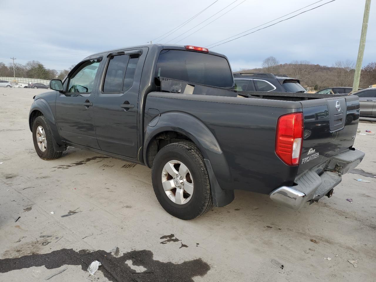 2012 Nissan Navara (Frontier) - Image 2