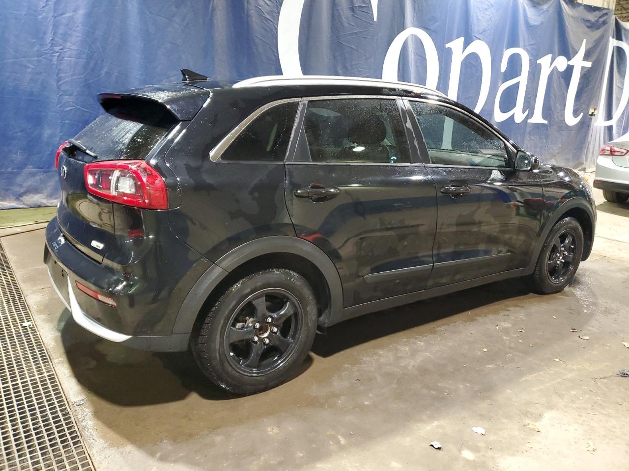 2017 Kia Niro - Image 3