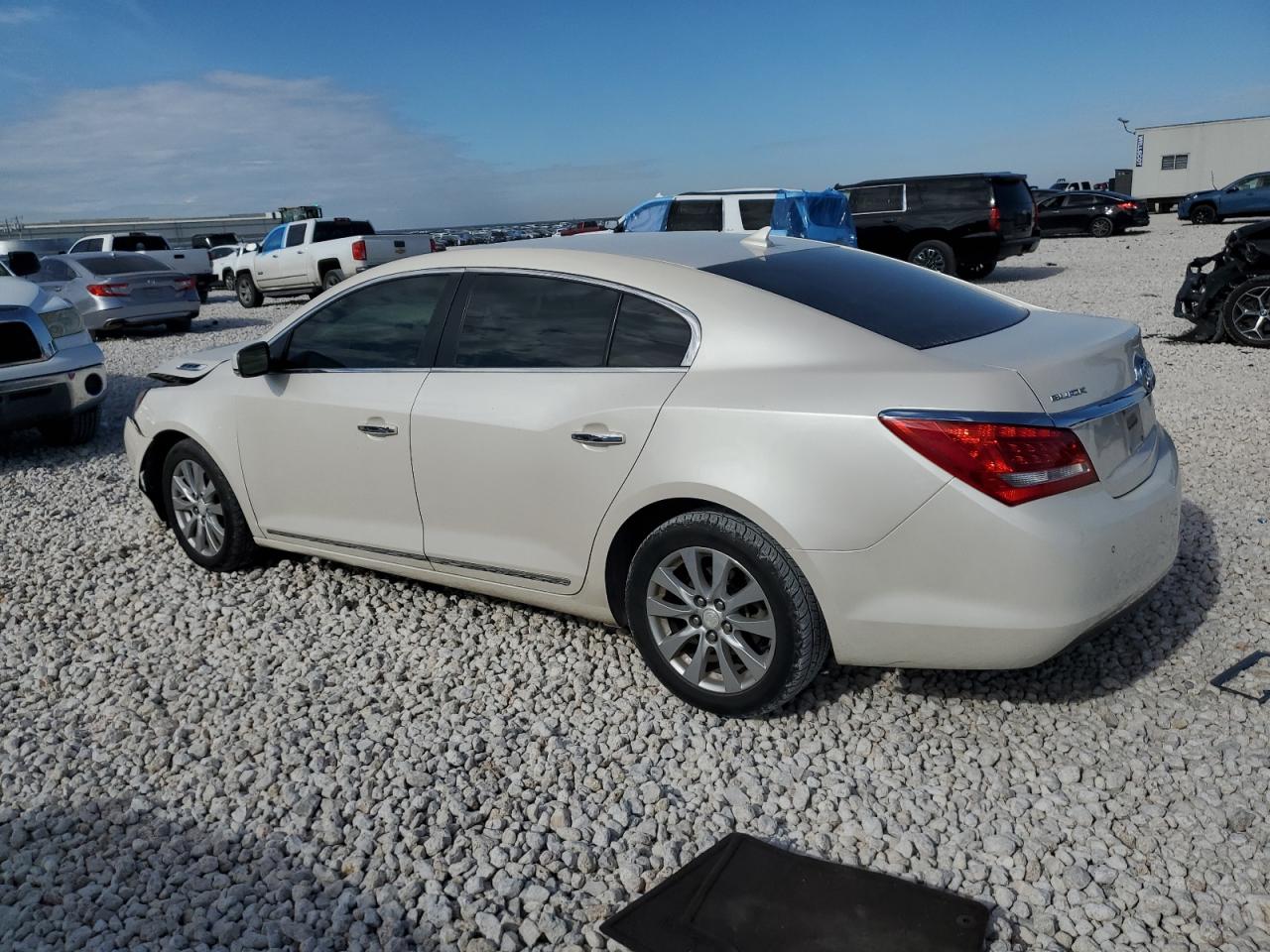 VIN 1G4GB5GRXEF166861 2014 BUICK LACROSSE no.2