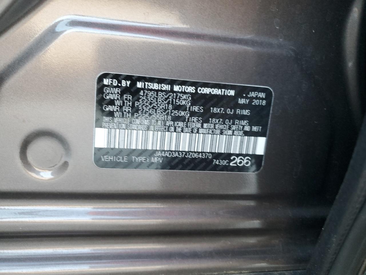 JA4AD3A37JZ064370 2018 MITSUBISHI OUTLANDER - Image 13