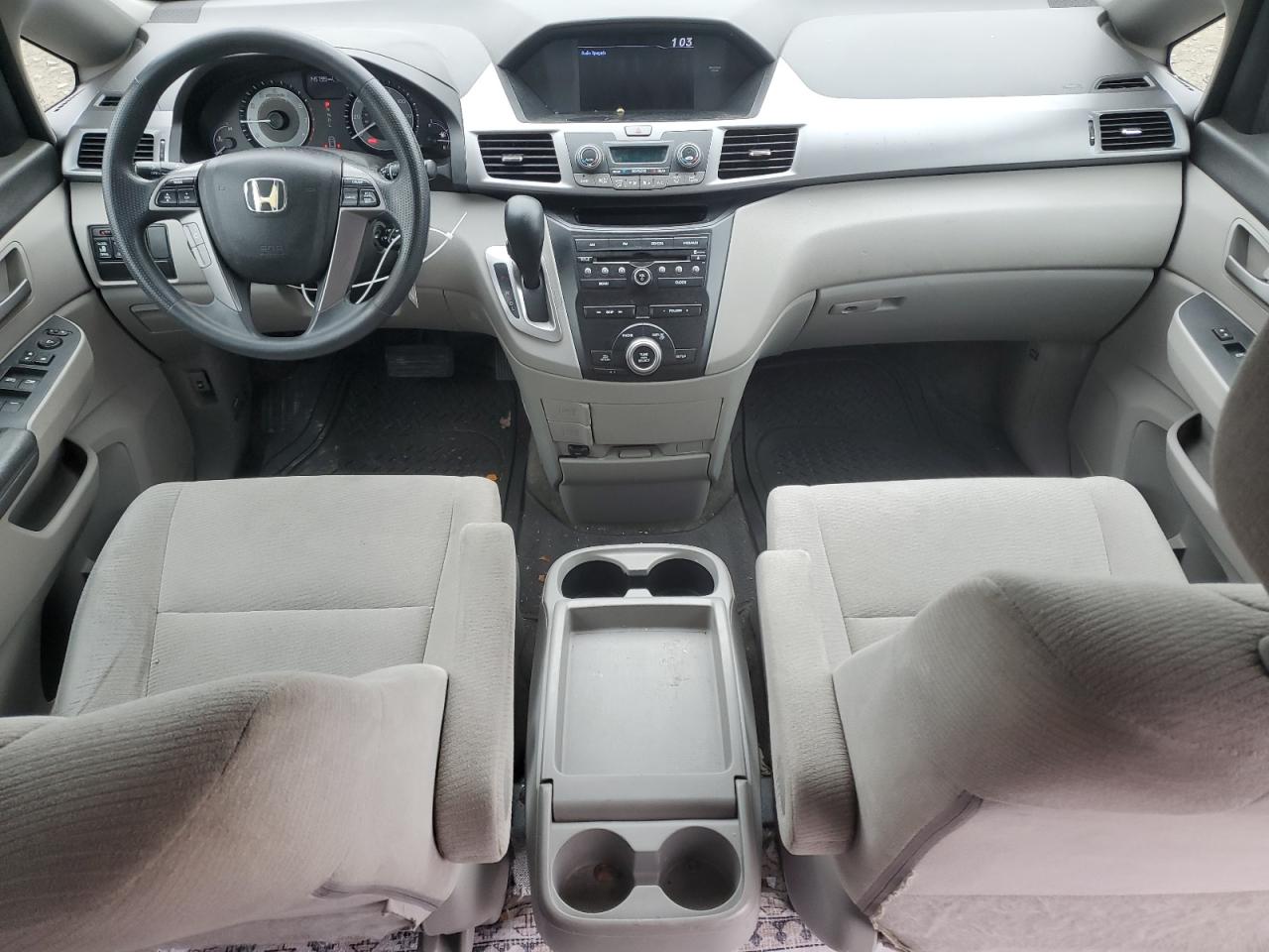 2012 Honda Odyssey - Image 8