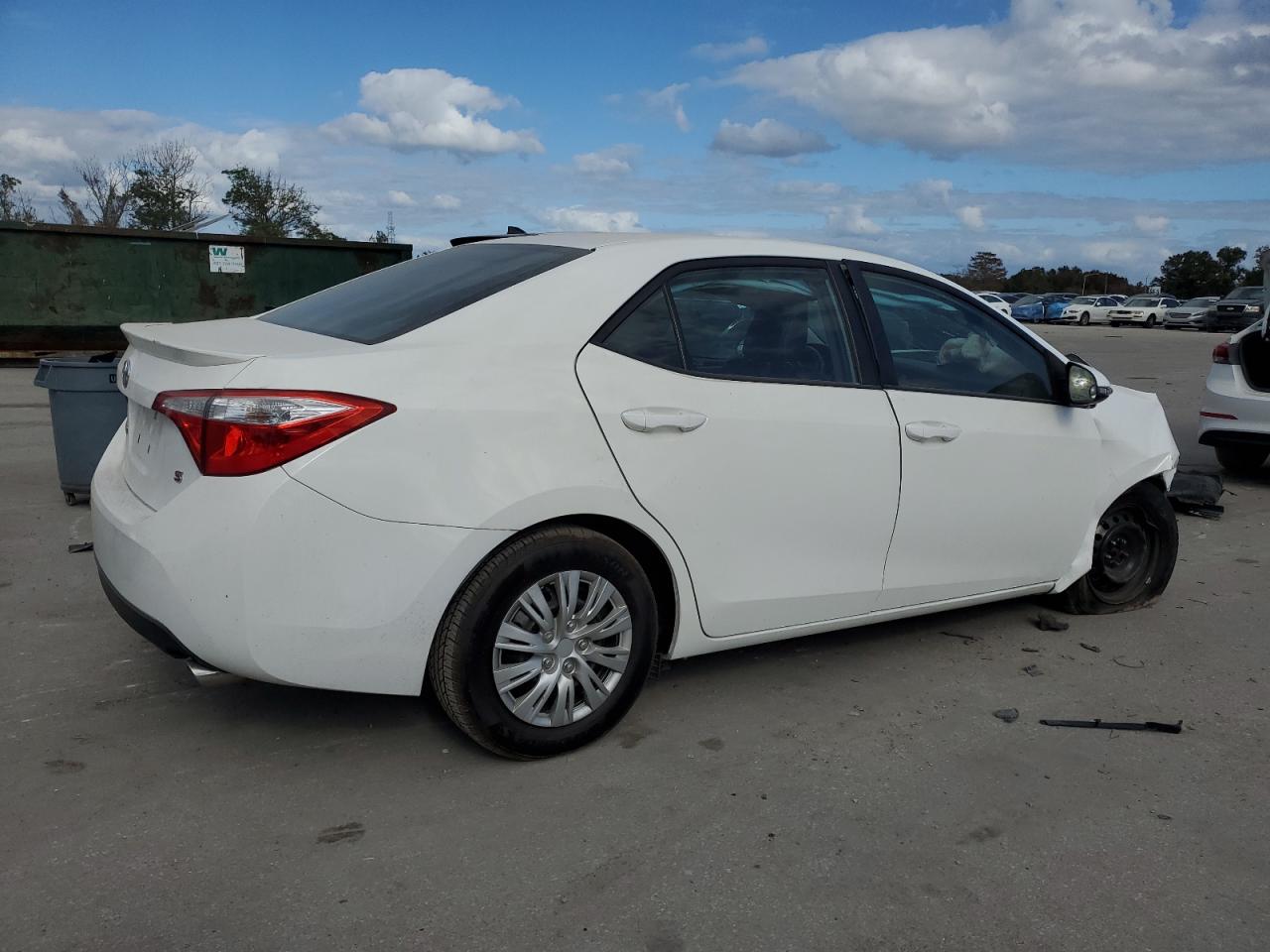 VIN 2T1BURHE3GC627695 2016 TOYOTA COROLLA no.3