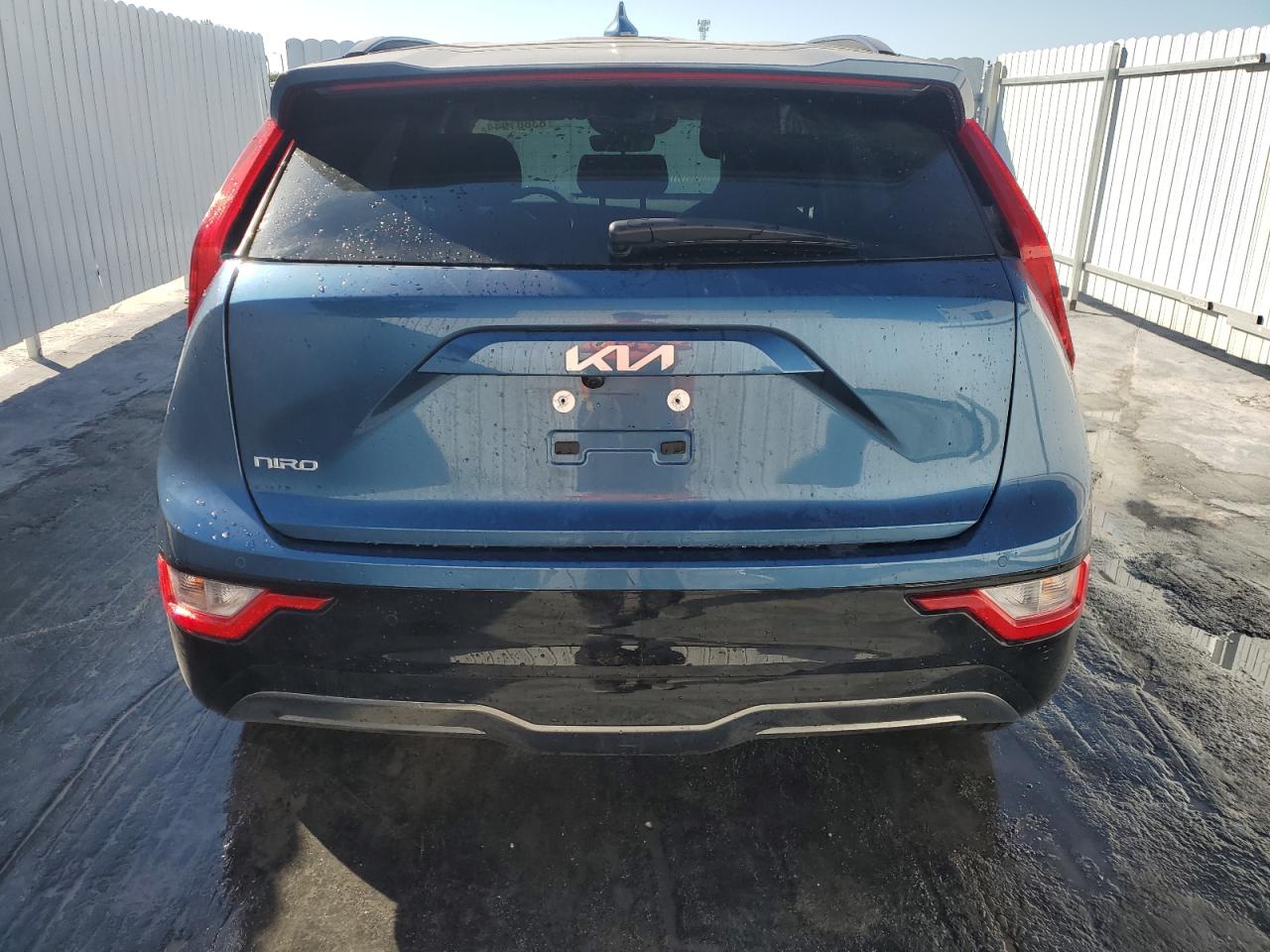 2024 Kia Niro Wind VIN: KNDCR3L16R5087184 Lot: 83881944