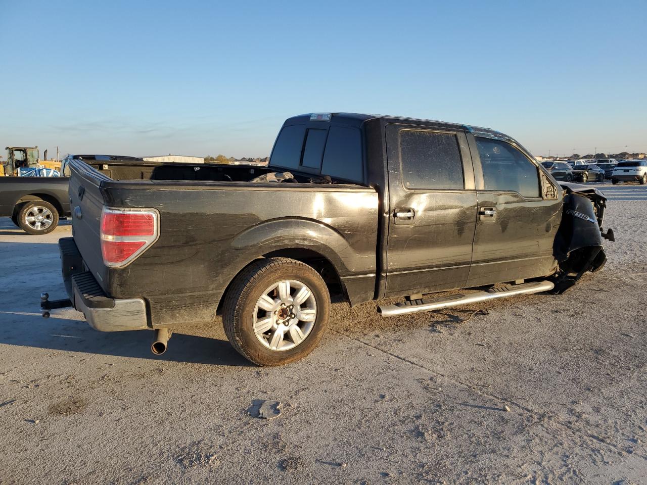 VIN 1FTFW1CF6EKD30784 2014 FORD F-150 no.3