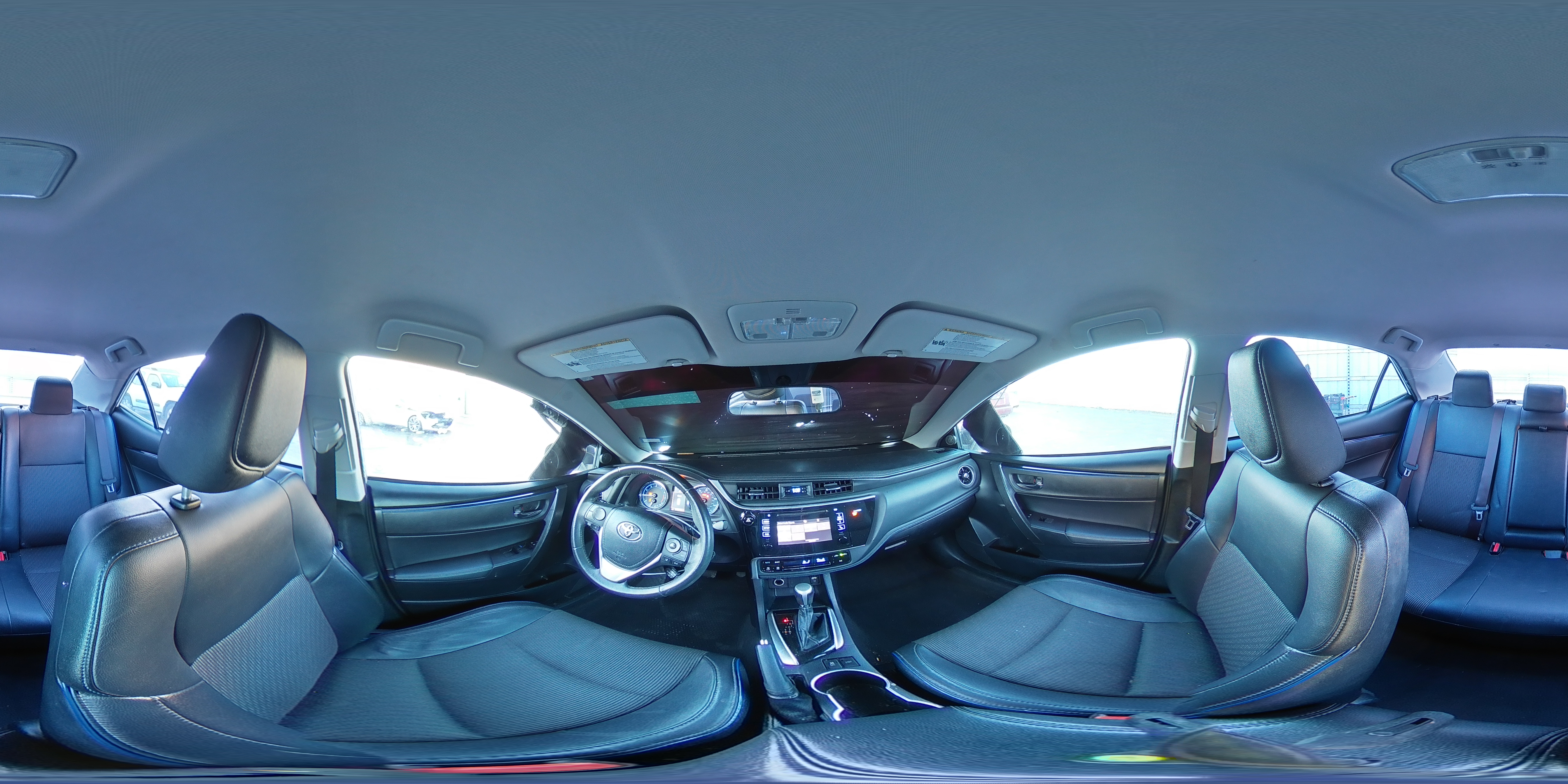 2018 Toyota Corolla - Image 13