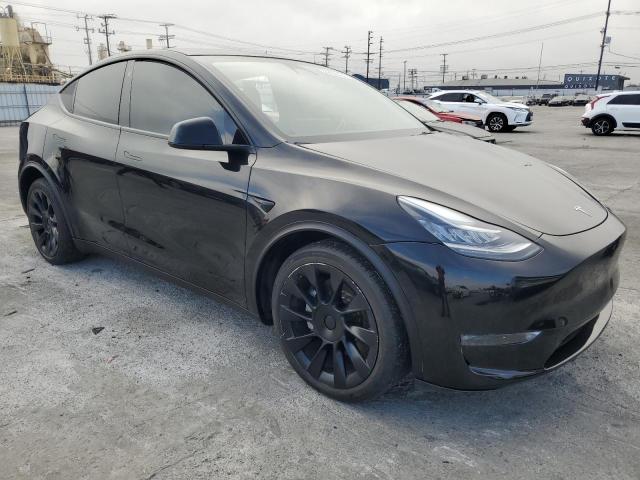  TESLA MODEL Y 2023 Черный