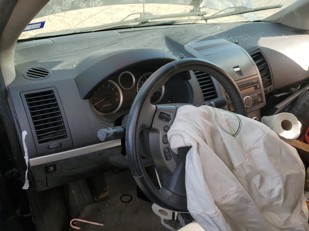 2012 Nissan Sentra - Image 9