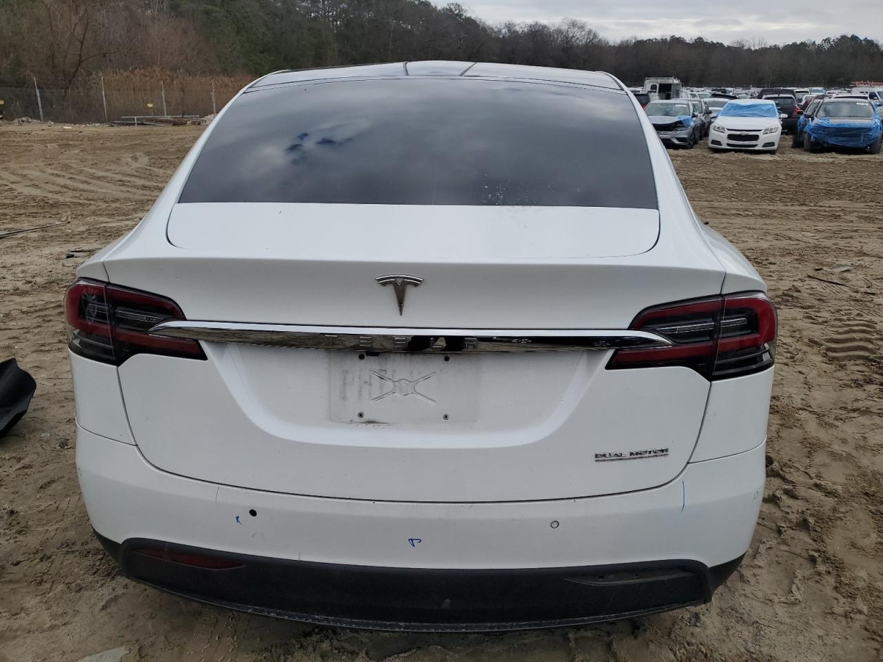 2016 Tesla Model X VIN: 5YJXCBE44GF008188 Lot: 85229814