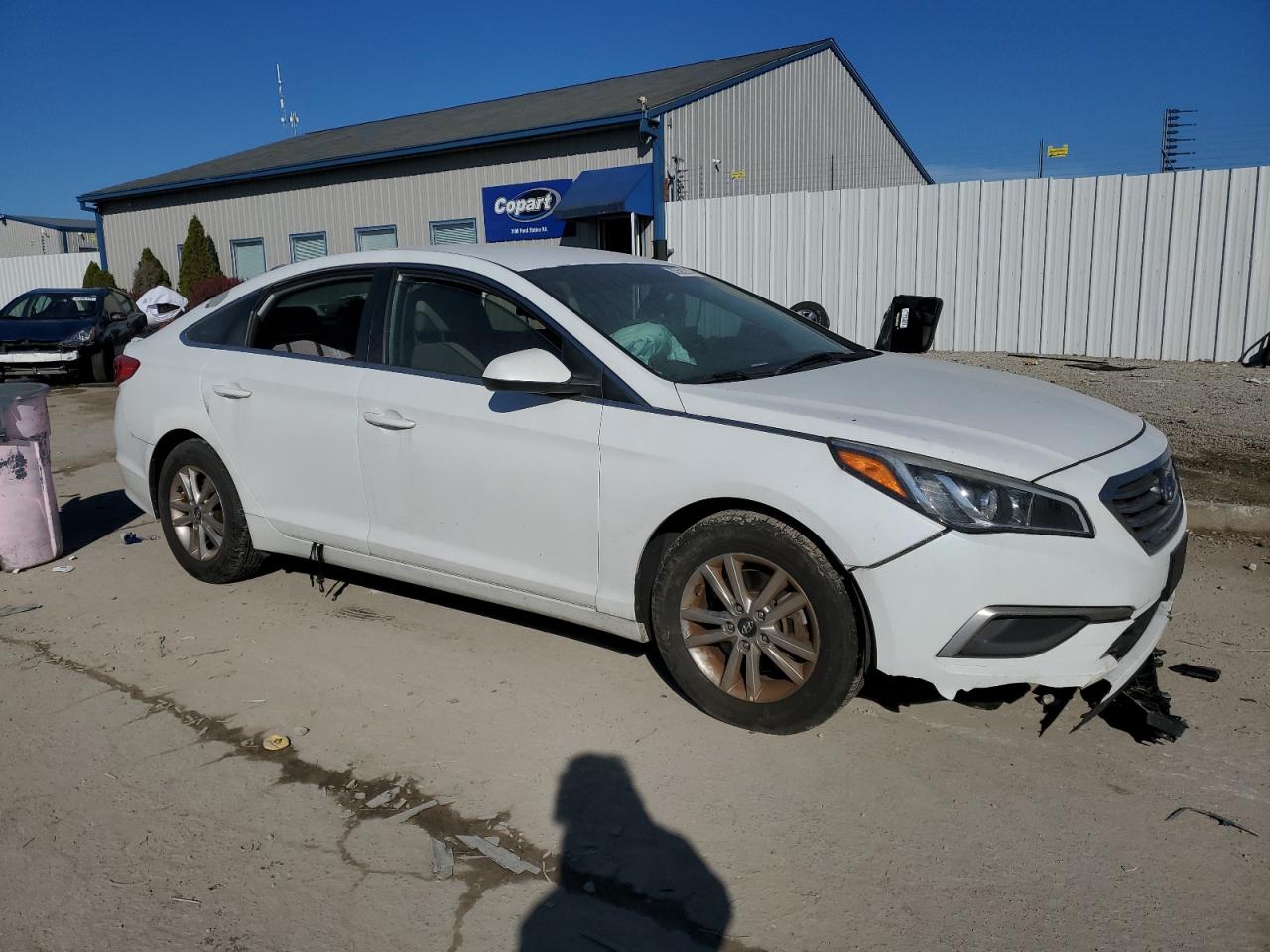 2017 Hyundai Sonata - Image 4