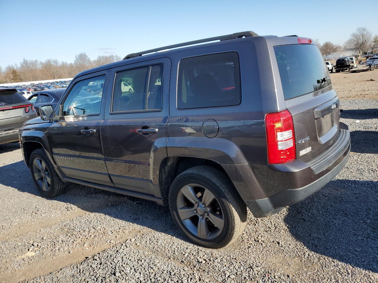 VIN 1C4NJRFB6FD176200 2015 JEEP PATRIOT no.2