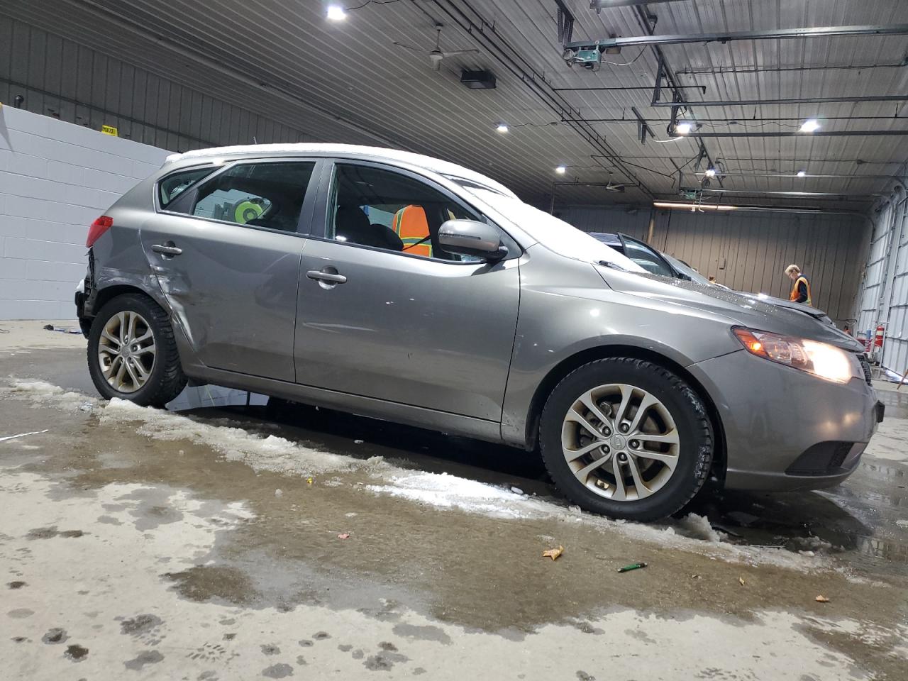 2012 Kia Forte - Image 4