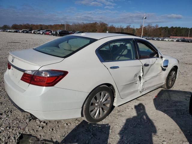 HONDA ACCORD 2013 Белы