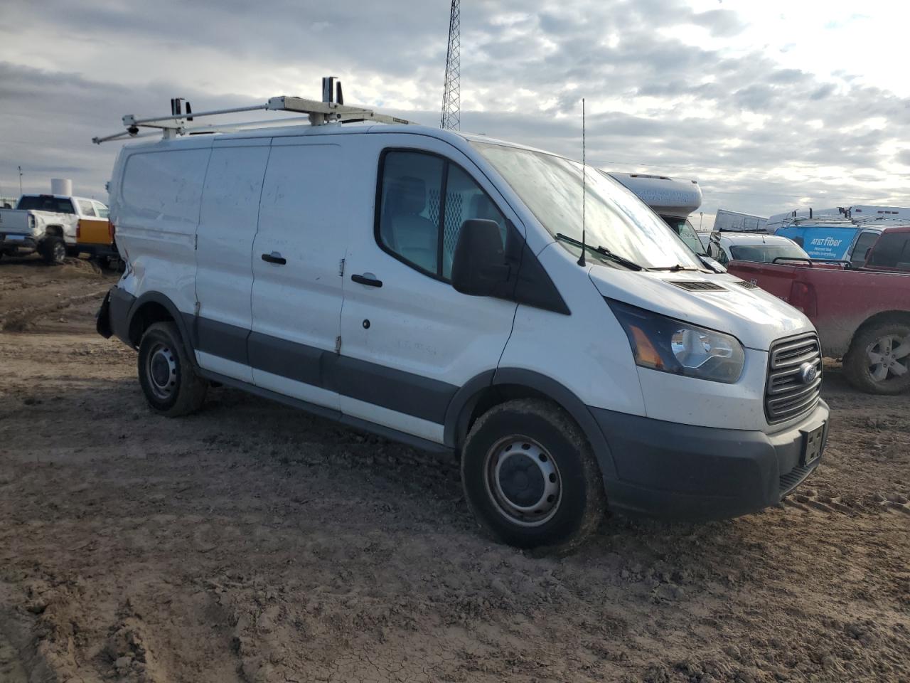 2017 Ford Transit - Image 4