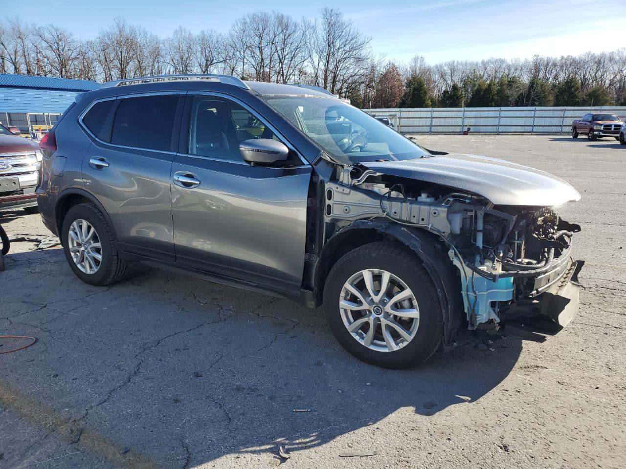 2018 Nissan Rogue - Image 4