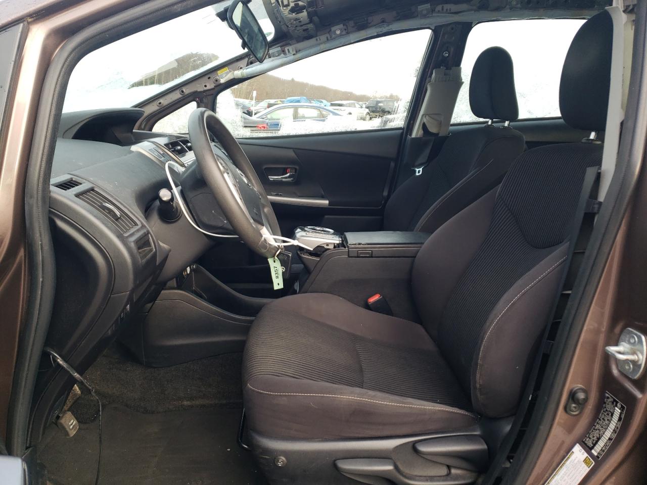 2016 Toyota Prius - Image 7
