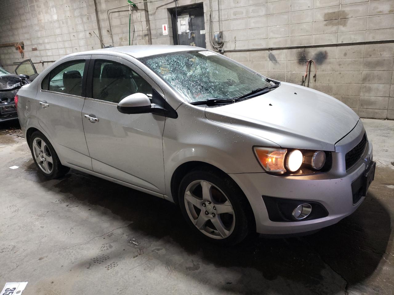 2015 Chevrolet Sonic - Image 4