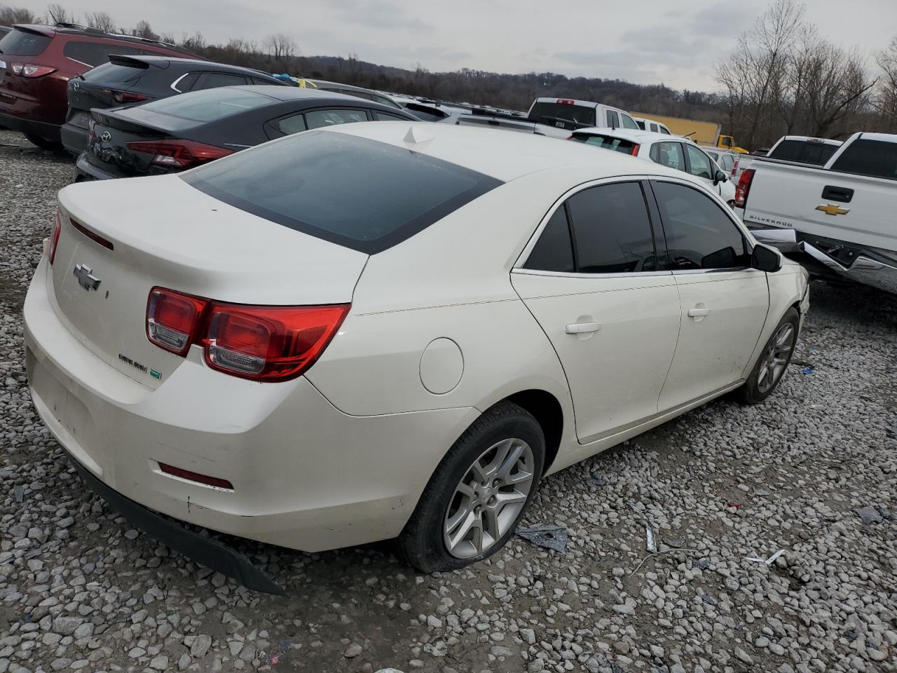 VIN 1G11D5RR7DF109753 2013 CHEVROLET MALIBU no.3