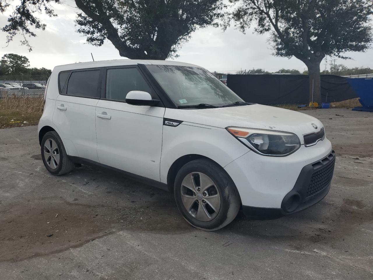 VIN KNDJN2A20G7244654 2016 KIA SOUL no.4