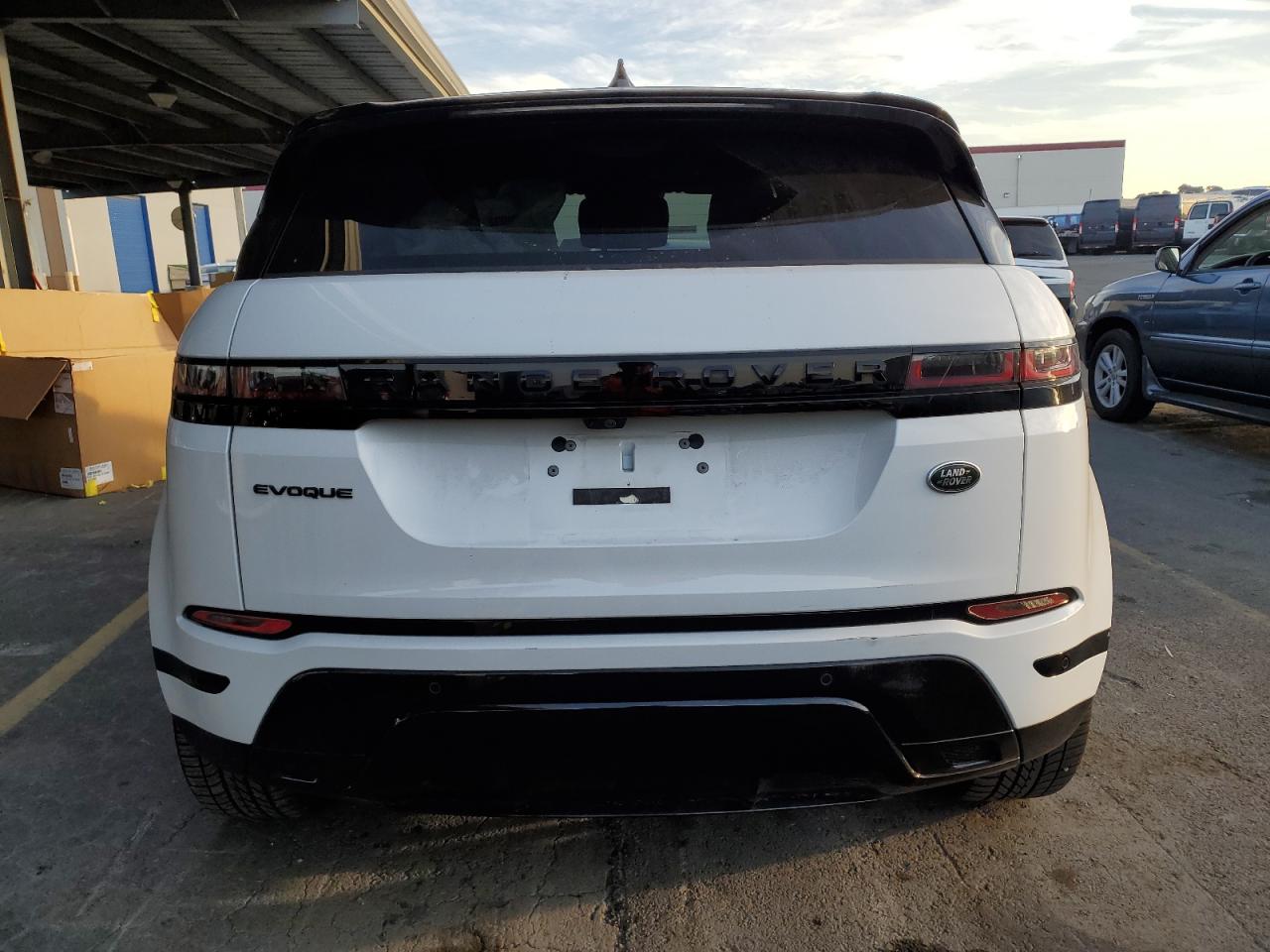 2022 Land Rover Range Rover - Image 6