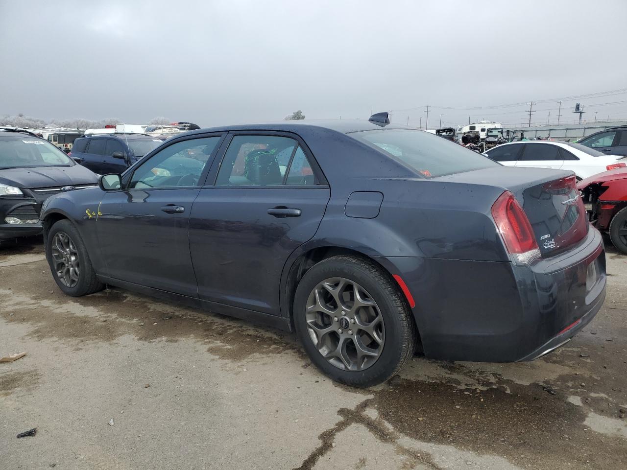 VIN 2C3CCAGG2GH278289 2016 CHRYSLER 300 no.2