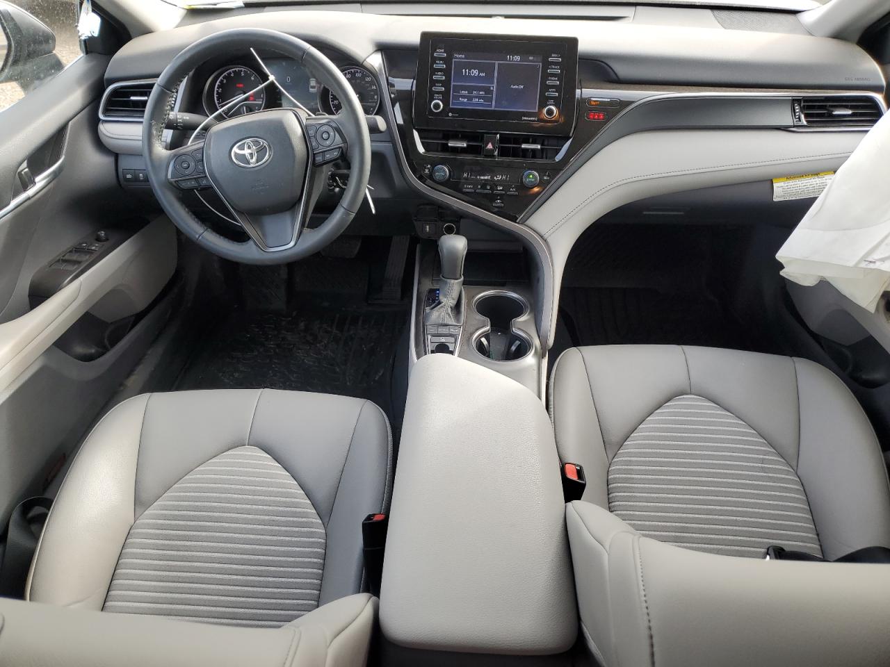 2024 Toyota Camry - Image 8