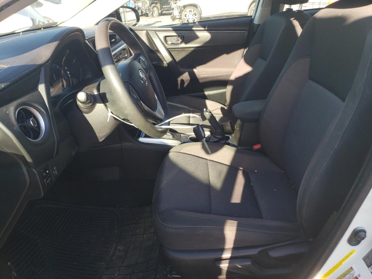 2019 Toyota Corolla - Image 7