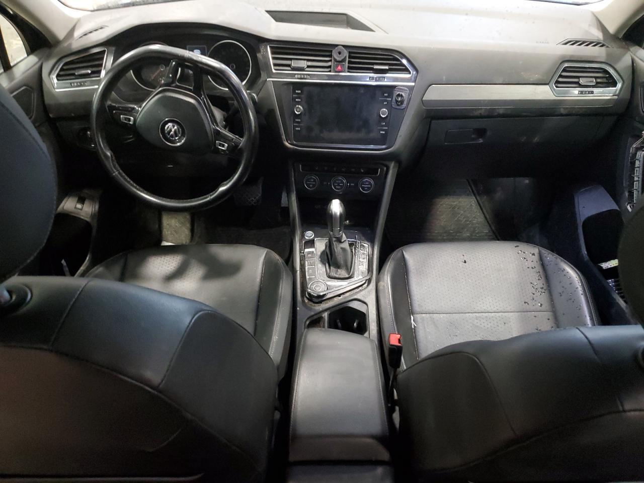 2018 Volkswagen Tiguan - Image 8