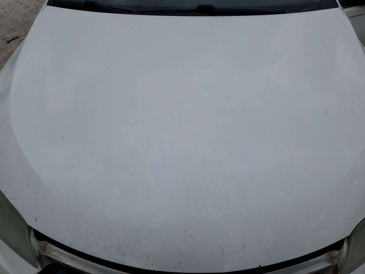 2016 Toyota Camry - Image 11