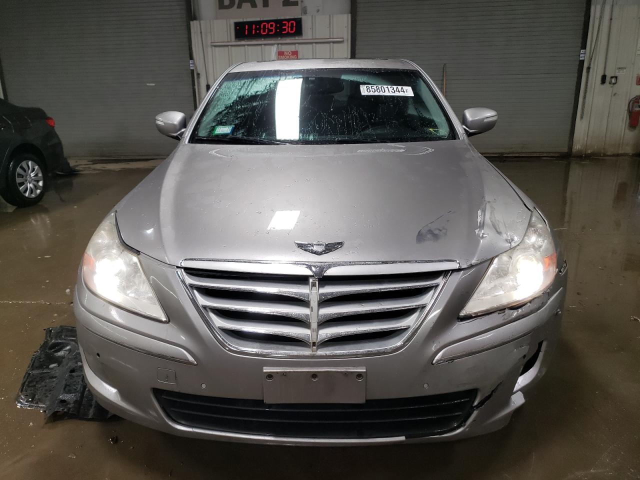 2009 Hyundai Genesis - Image 5