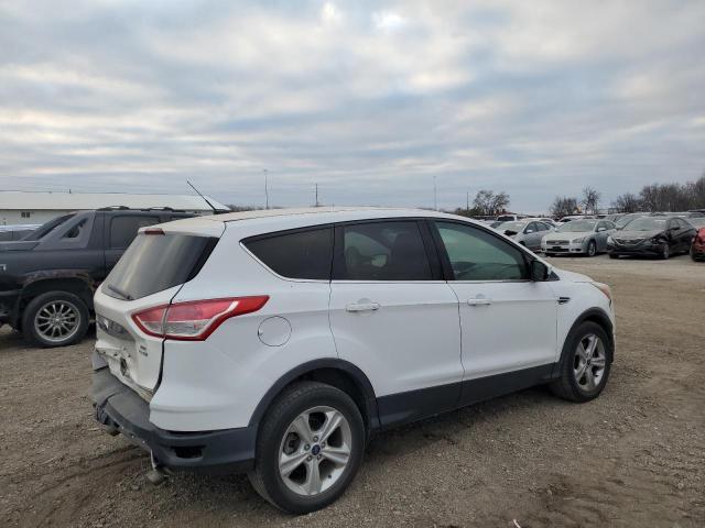  FORD ESCAPE 2016 Белы