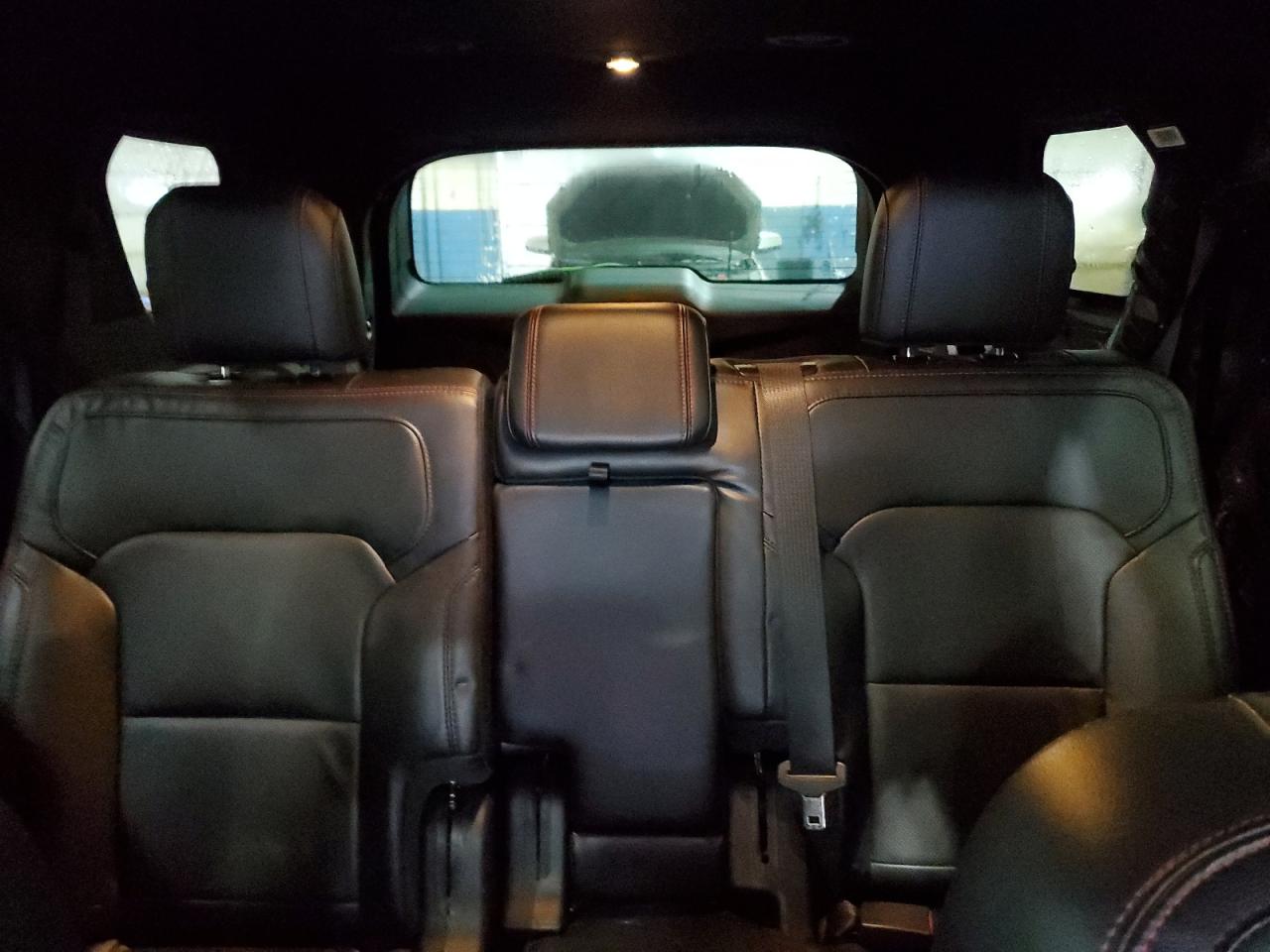 2019 Ford Explorer - Image 10