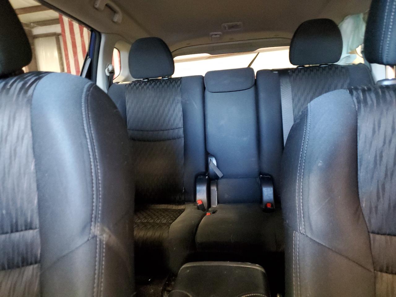 2017 Nissan Rogue - Image 10