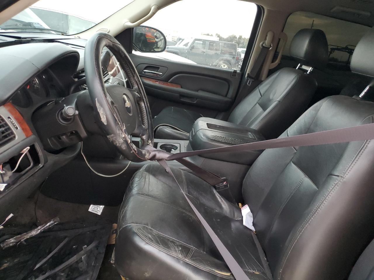 2009 Chevrolet Tahoe - Image 7