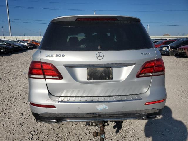  MERCEDES-BENZ GLE-CLASS 2016 Srebrny