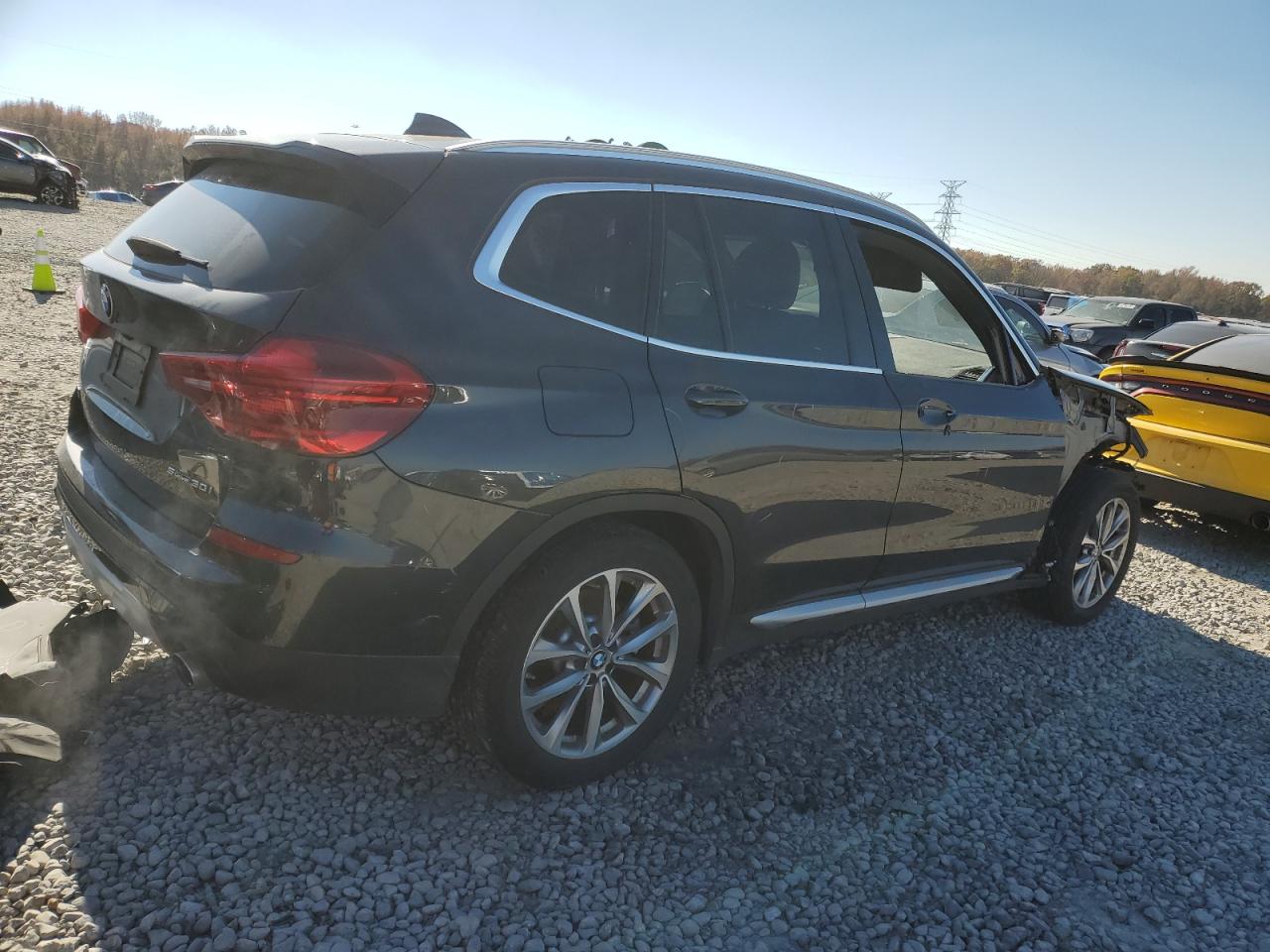 2019 BMW X3 - Image 3