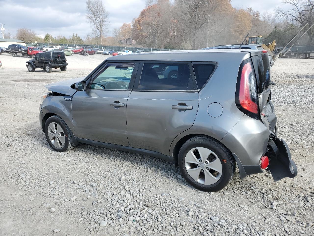 VIN KNDJN2A2XG7383920 2016 KIA SOUL no.2