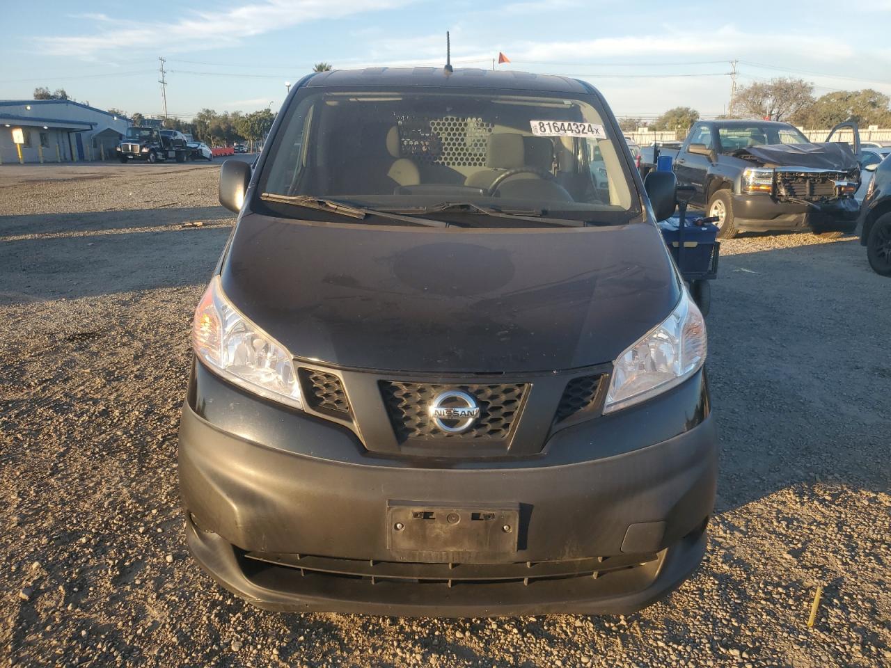 VIN 3N6CM0KN6FK728656 2015 NISSAN NV no.5