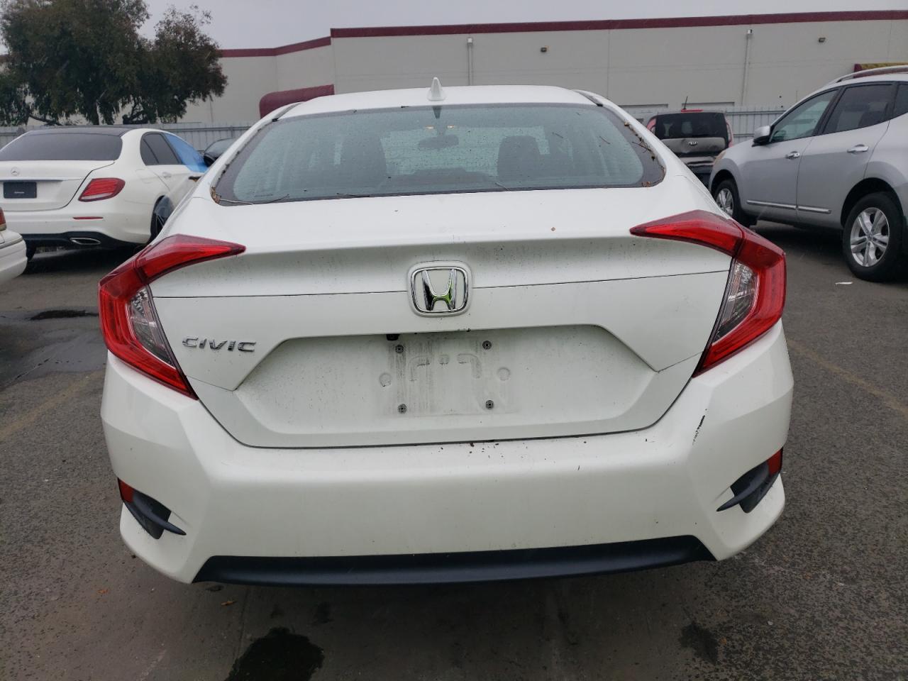 VIN 2HGFC2F71JH535161 2018 HONDA CIVIC no.6