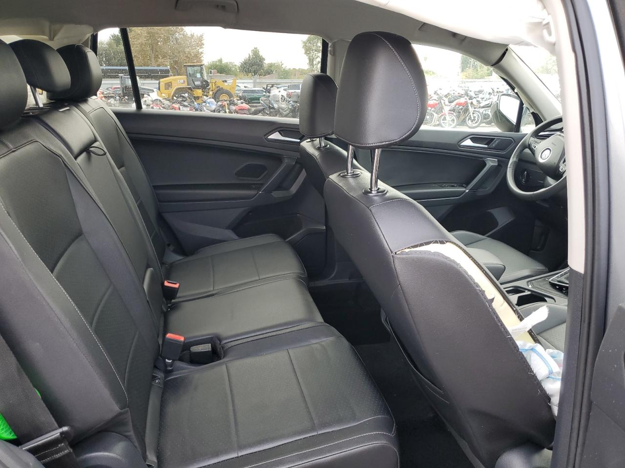 2020 Volkswagen Tiguan - Image 10