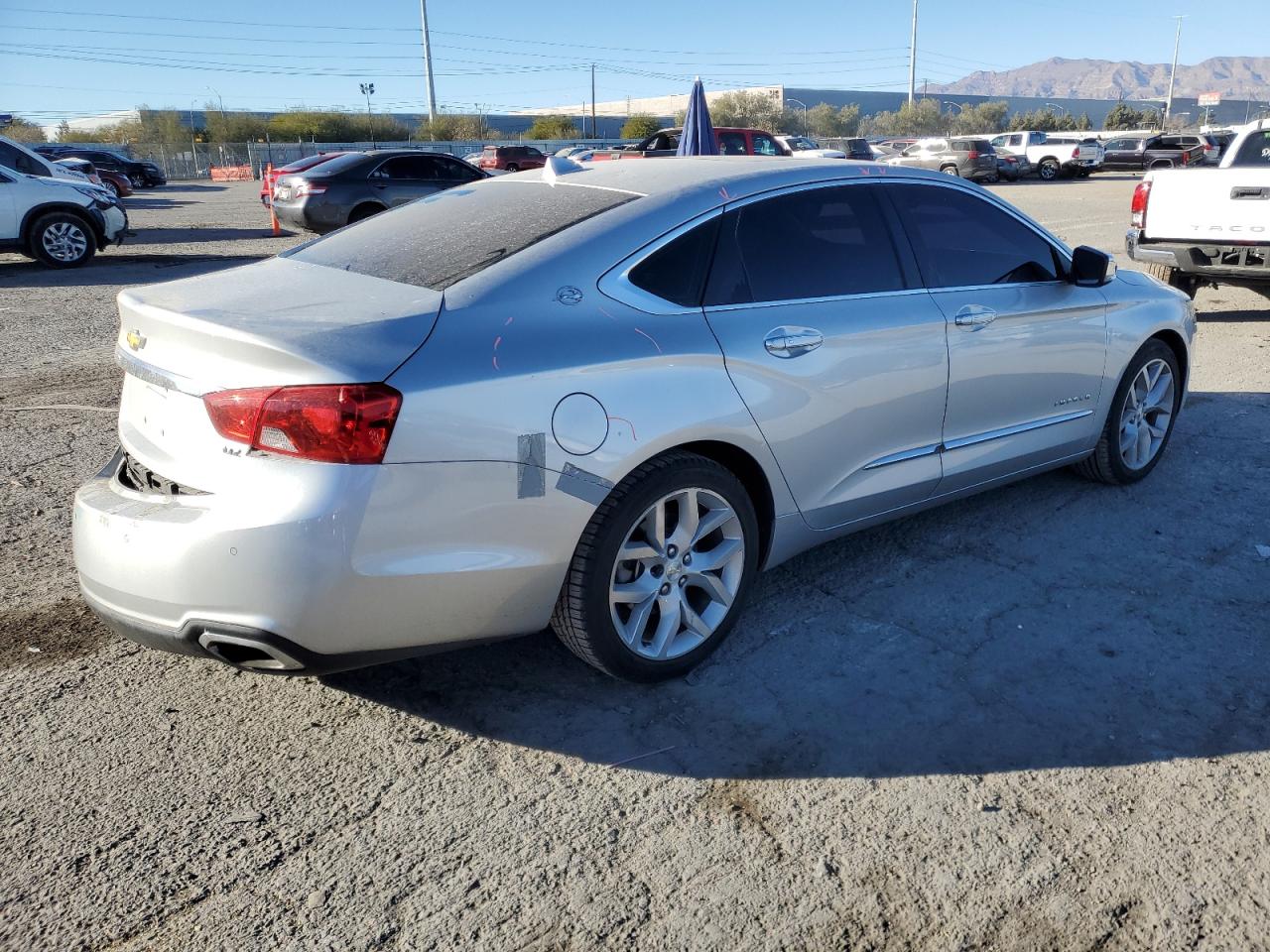 VIN 1G1155S32EU123768 2014 CHEVROLET IMPALA no.3