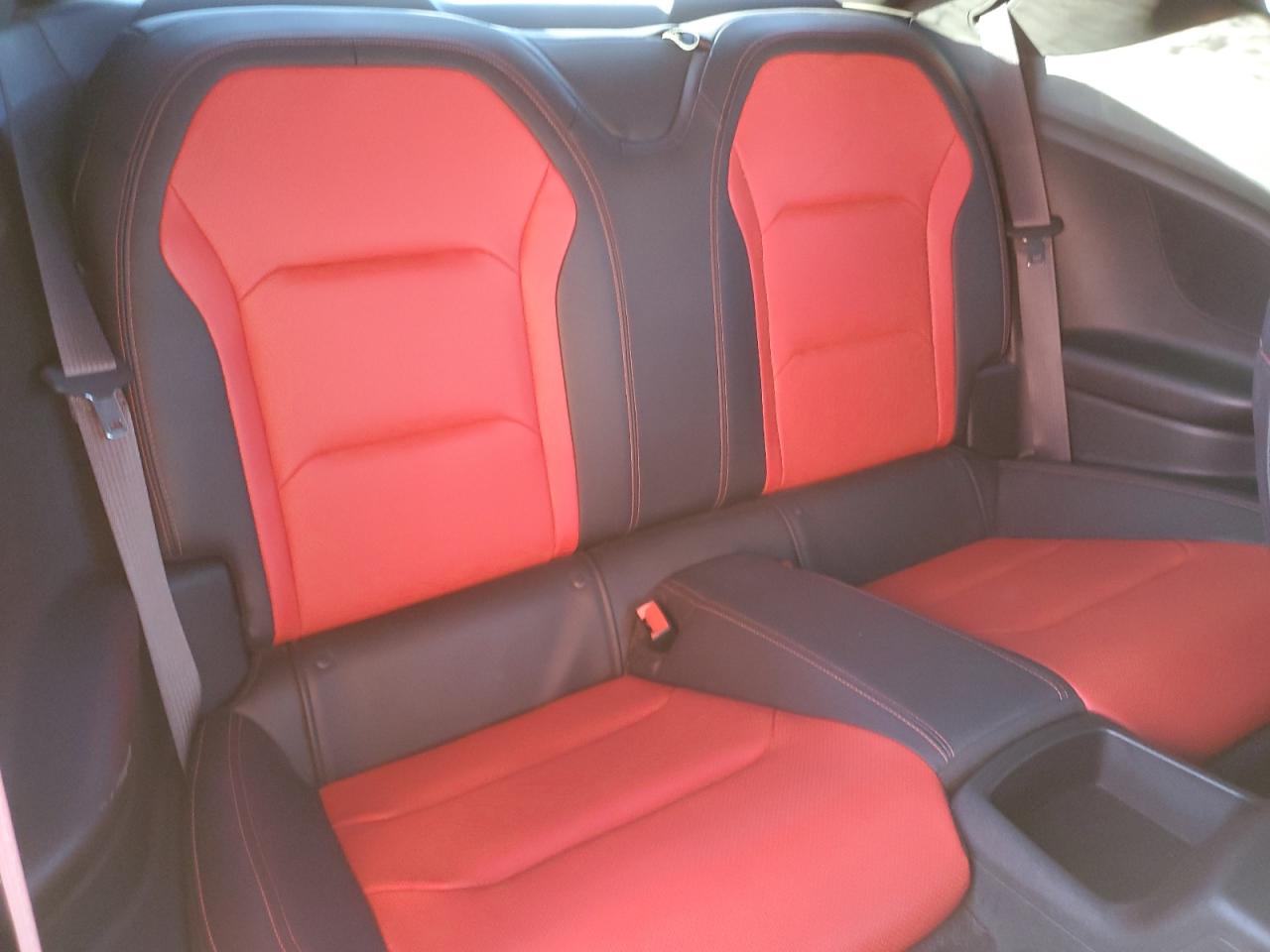 2019 Chevrolet Camaro - Image 10