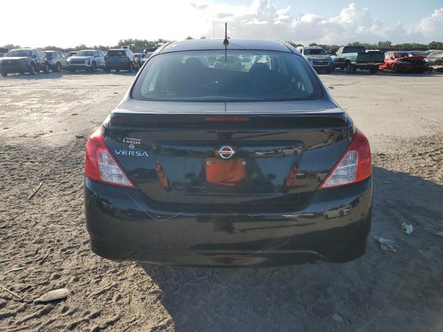  NISSAN VERSA 2018 Black