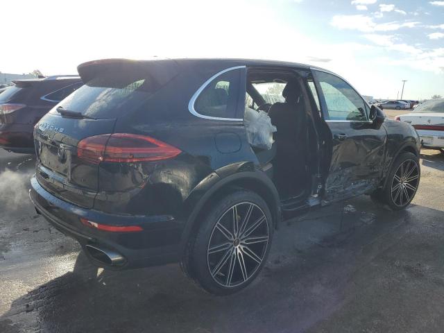  PORSCHE CAYENNE 2016 Черный