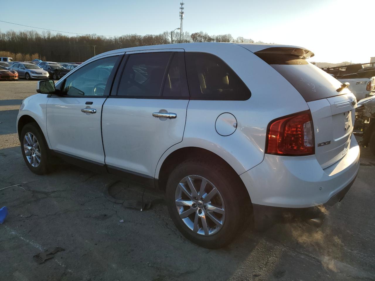 2011 Ford Edge - Image 2